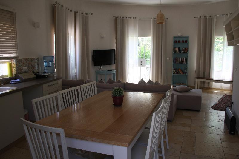 Pina Barosh Bnb Rosh Pinna Exterior photo
